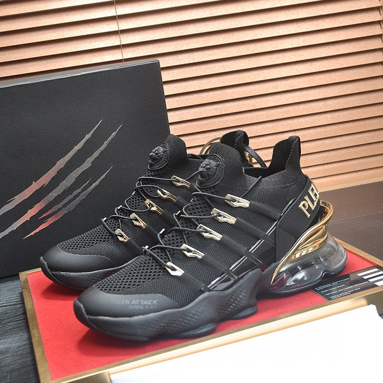 New-PP Flyknit sneakers