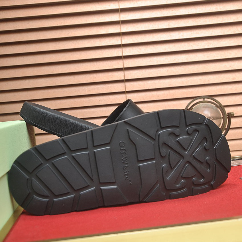 New-OFF Leather slippers