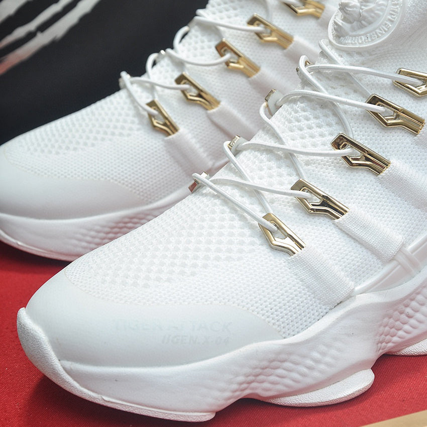 New-PP Flyknit sneakers