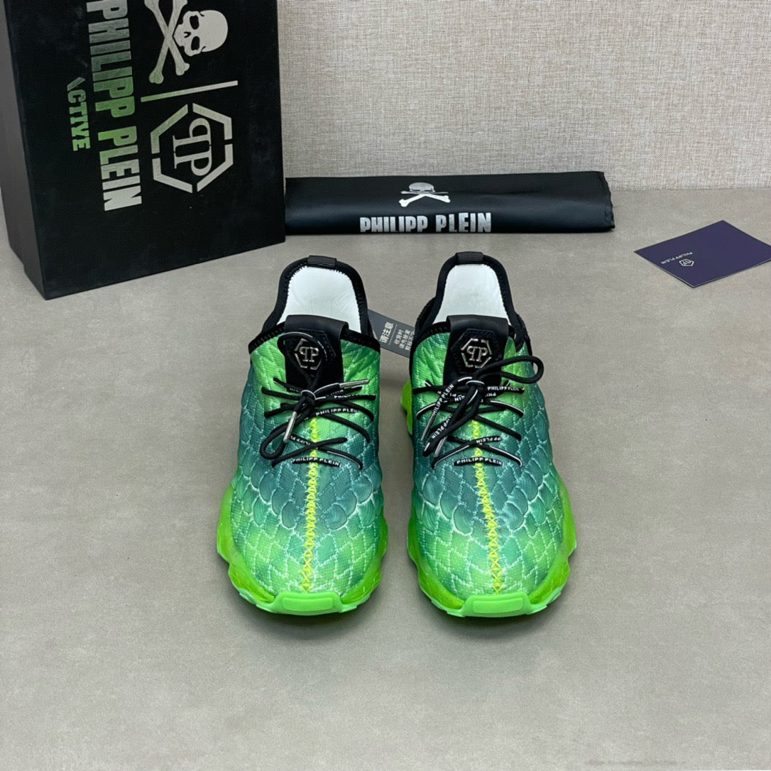 New-PP Flyknit sneakers